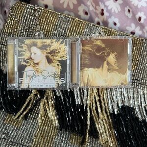 Taylor Swift Fearless Keychain Bundle